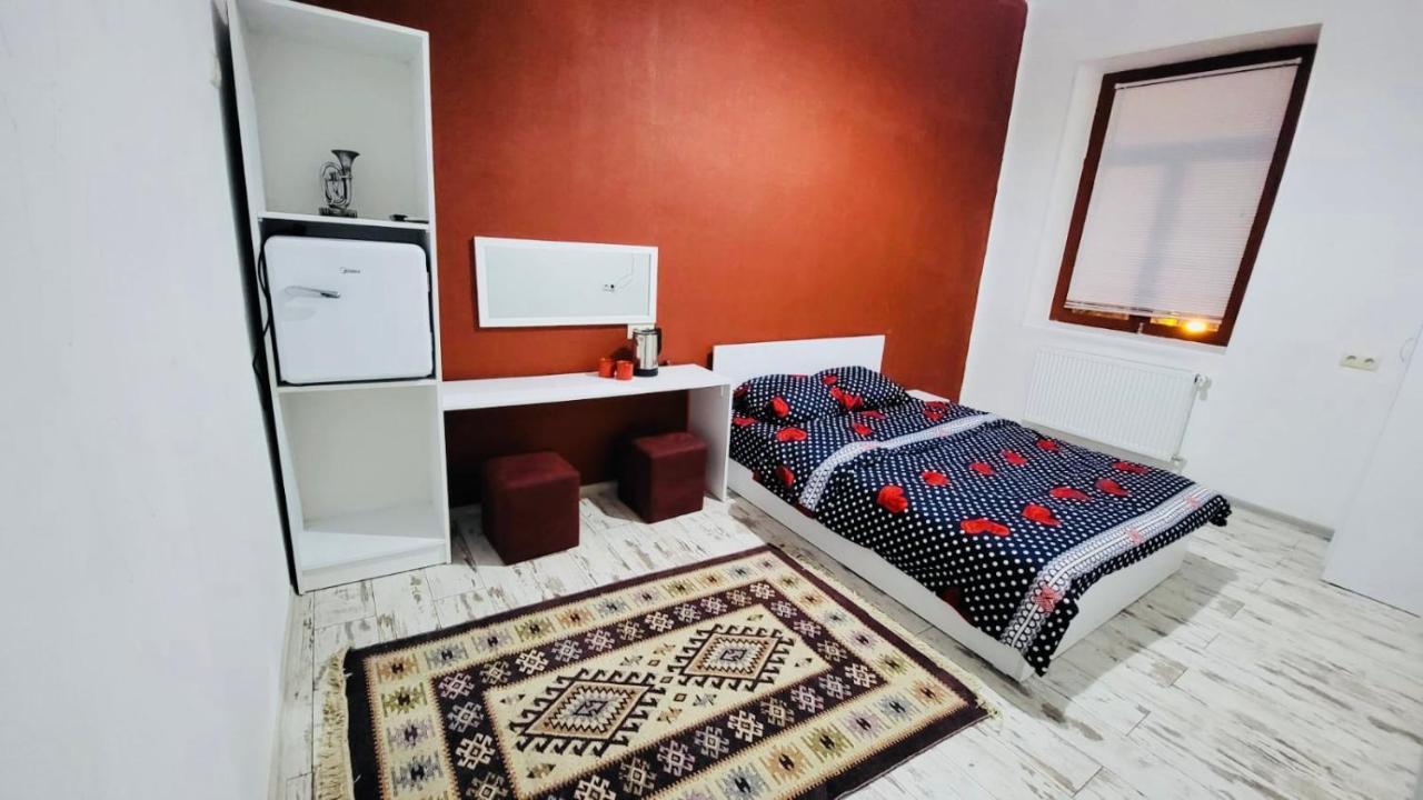 Lovely Guest House 第比利斯 外观 照片