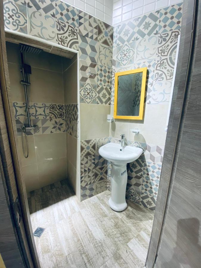 Lovely Guest House 第比利斯 外观 照片
